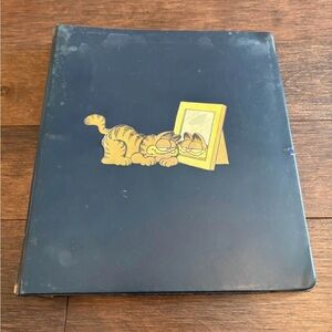 Garfield  1980s & 1990s Comic Strip Archive Original Newspaper Clippings 55 Page